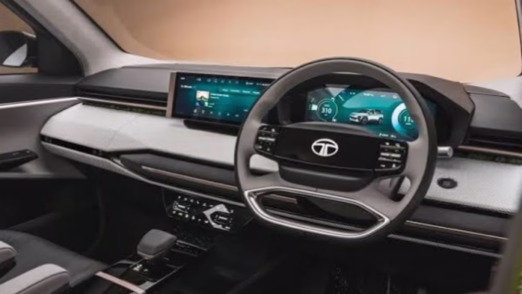 Interior & Features
